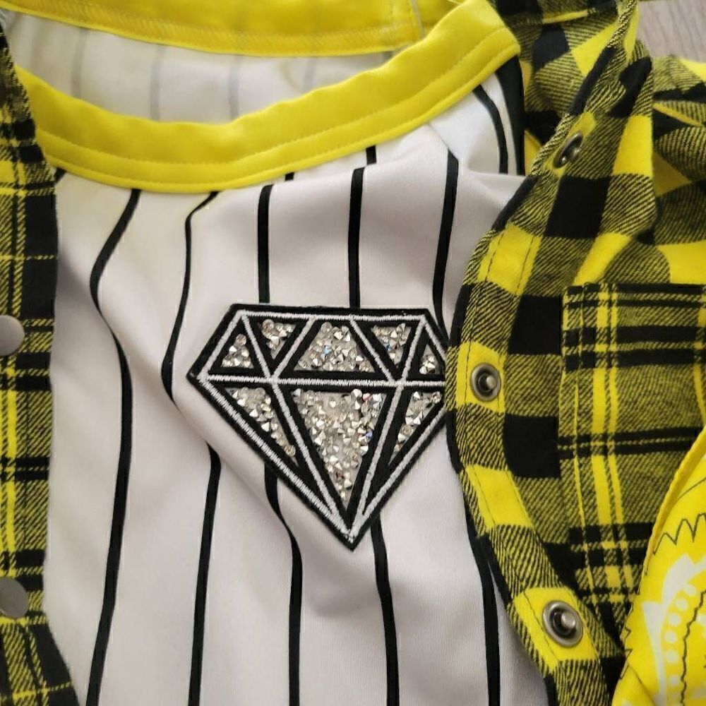 Weissman costume hip hop yellow and black youth extra small NWOT - Picture 3 of 5